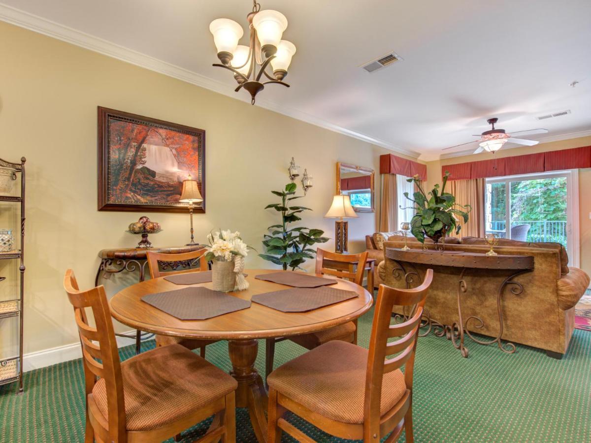 City Bear, 2Br, Pool, Spa, Downtown Gatlinburg, Sleeps 6 Apartment Bagian luar foto