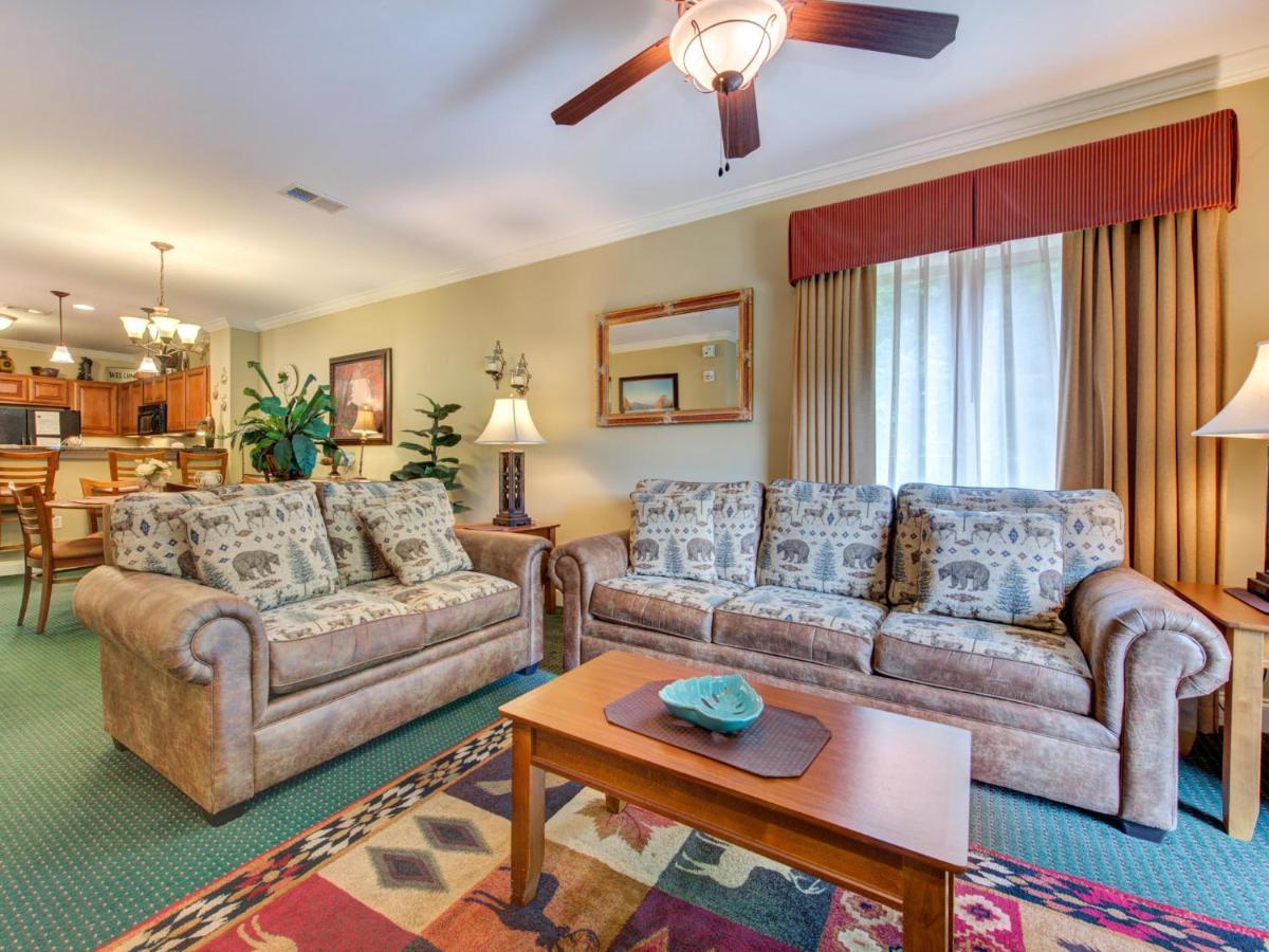City Bear, 2Br, Pool, Spa, Downtown Gatlinburg, Sleeps 6 Apartment Bagian luar foto